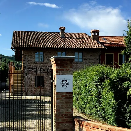 Venkovský dům Miaclara Relais Alba (Piedmont)
