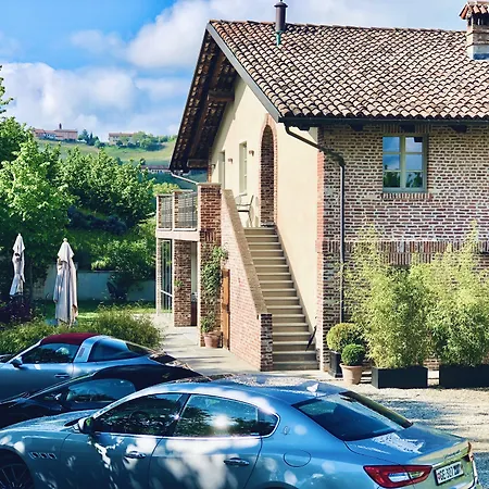 Casa rural Miaclara Relais Alba (Piedmont)